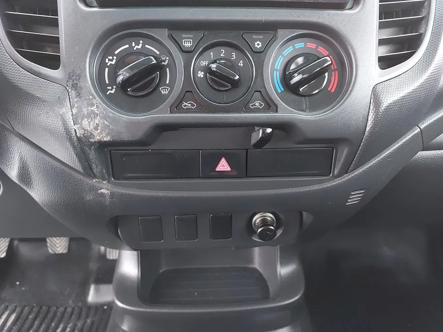 ميتسوبيشي L200 DC 4x2 2021 