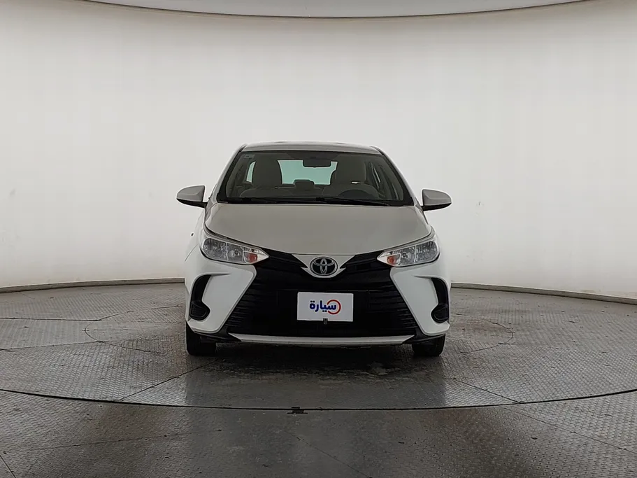 2022 Toyota Yaris  Y 