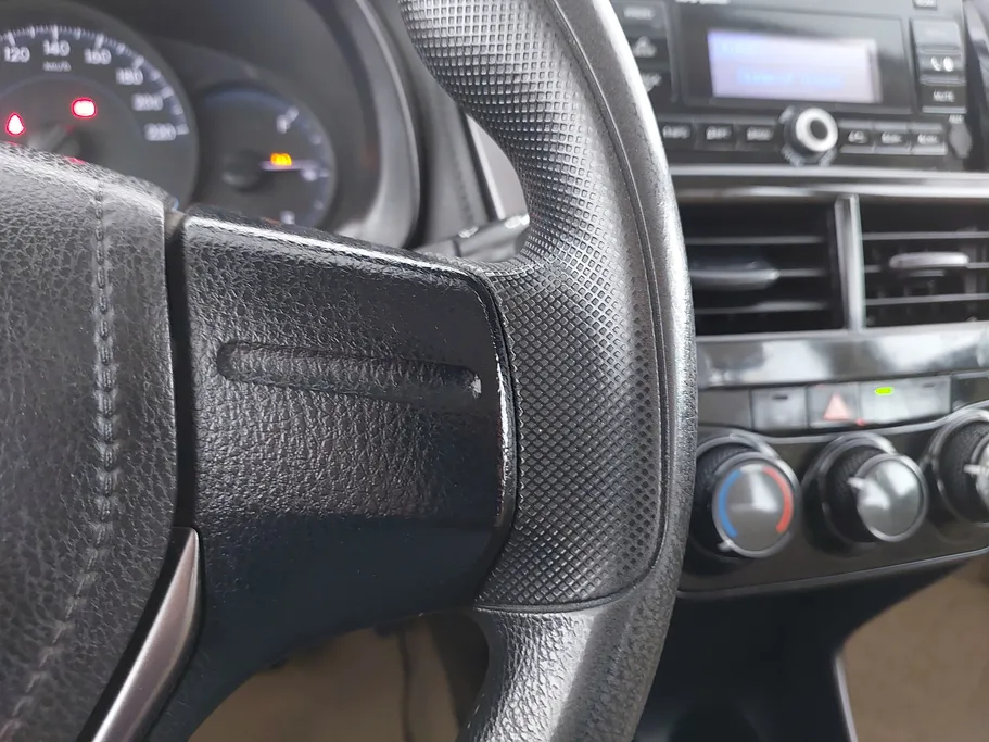 2022 Toyota Yaris  Y 