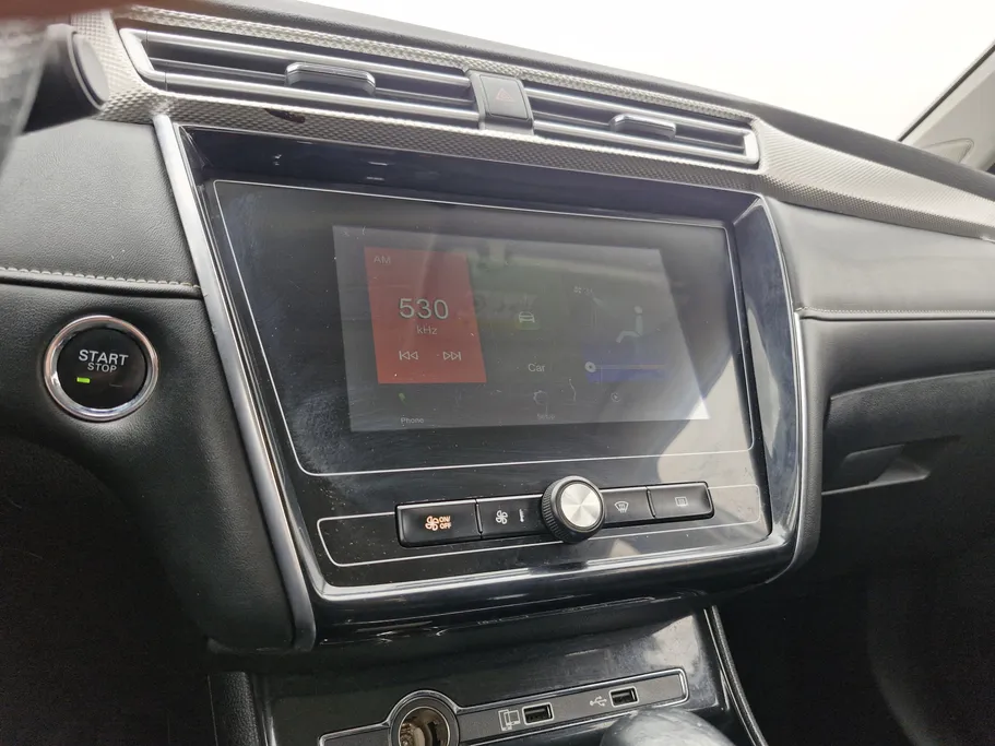 ام جي 5 COM 2022 