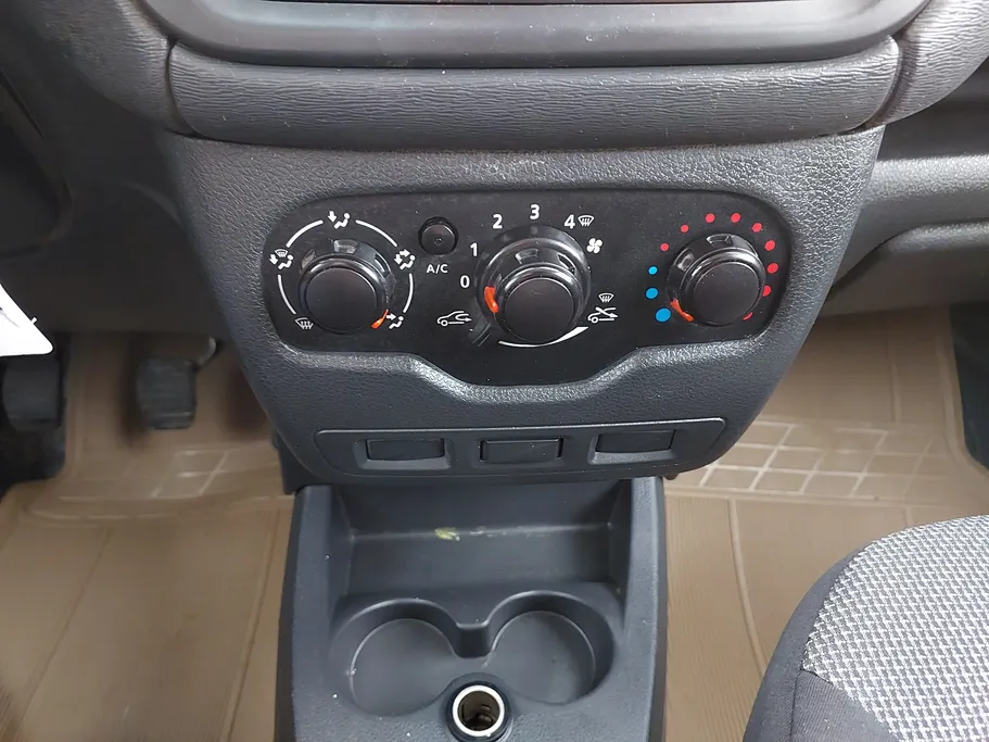 رينو دوكر Van بضاعة 2021 