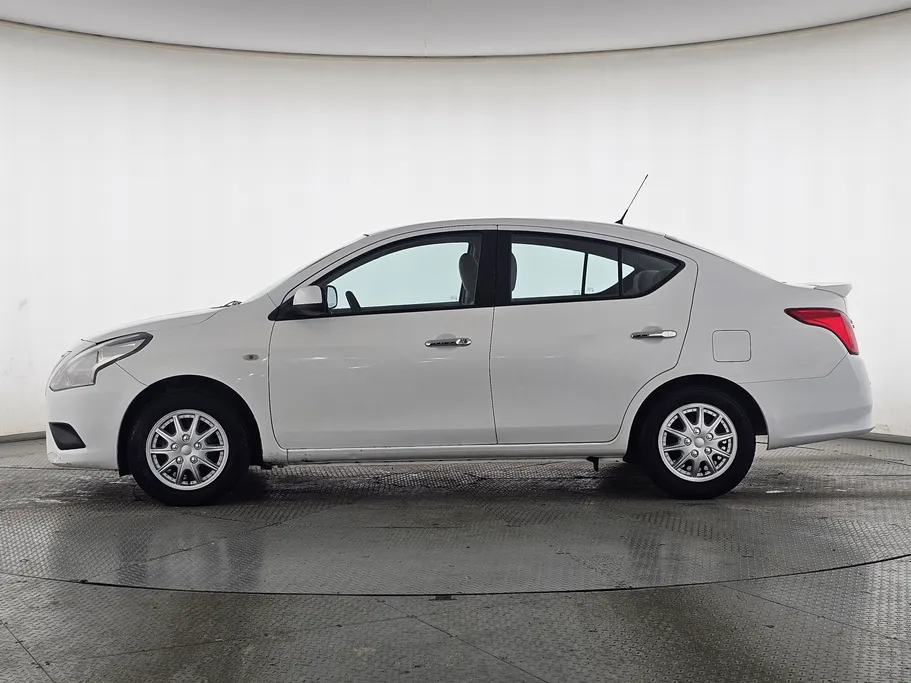 2022 Nissan Sunny Classic 