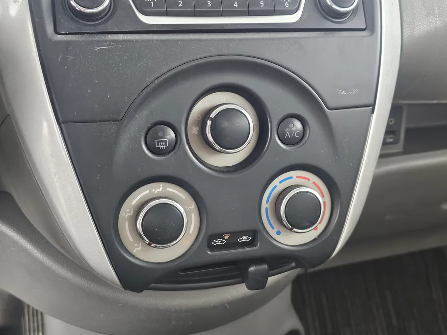 2022 Nissan Sunny Classic 