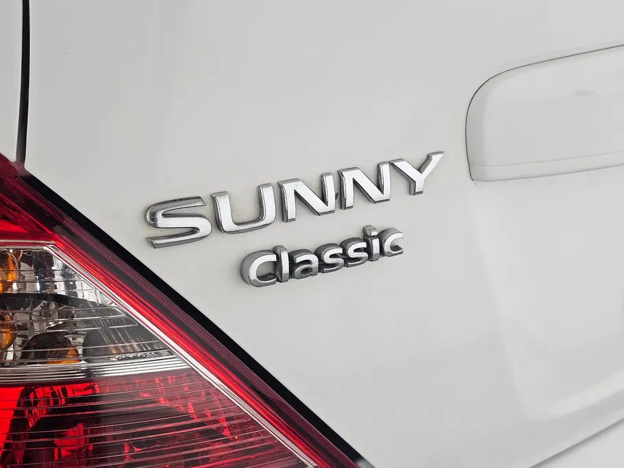 2022 Nissan Sunny Classic 