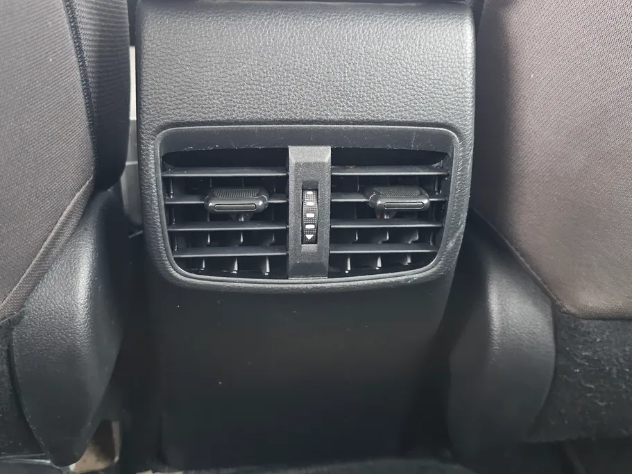 تويوتا كورولا XLI 2021 