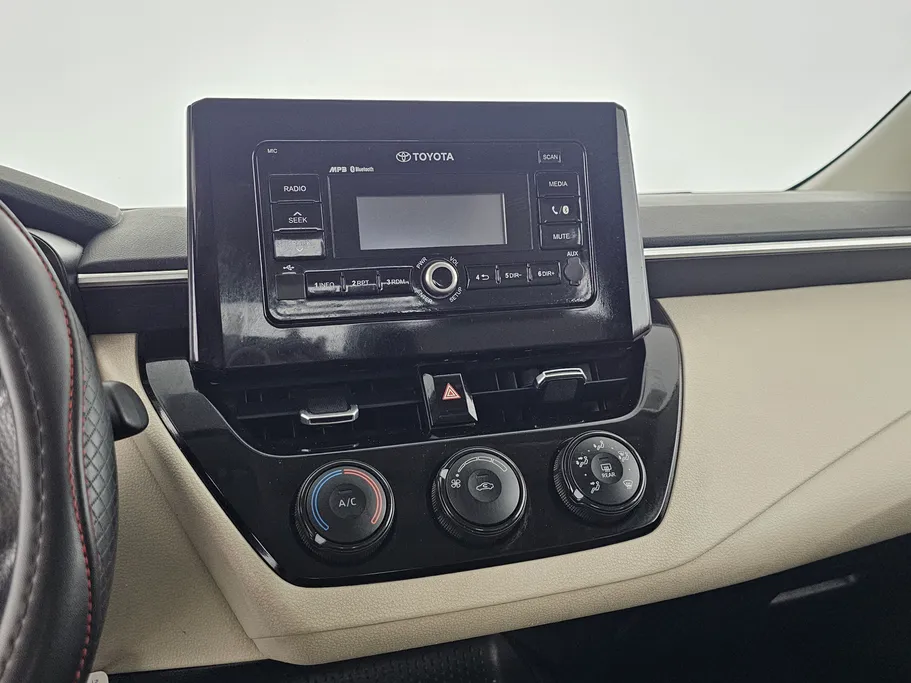 تويوتا كورولا XLI 2021 