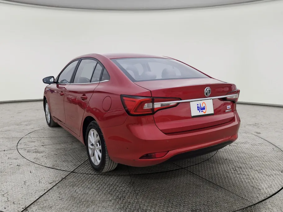 2022 ام جي 5 COM 