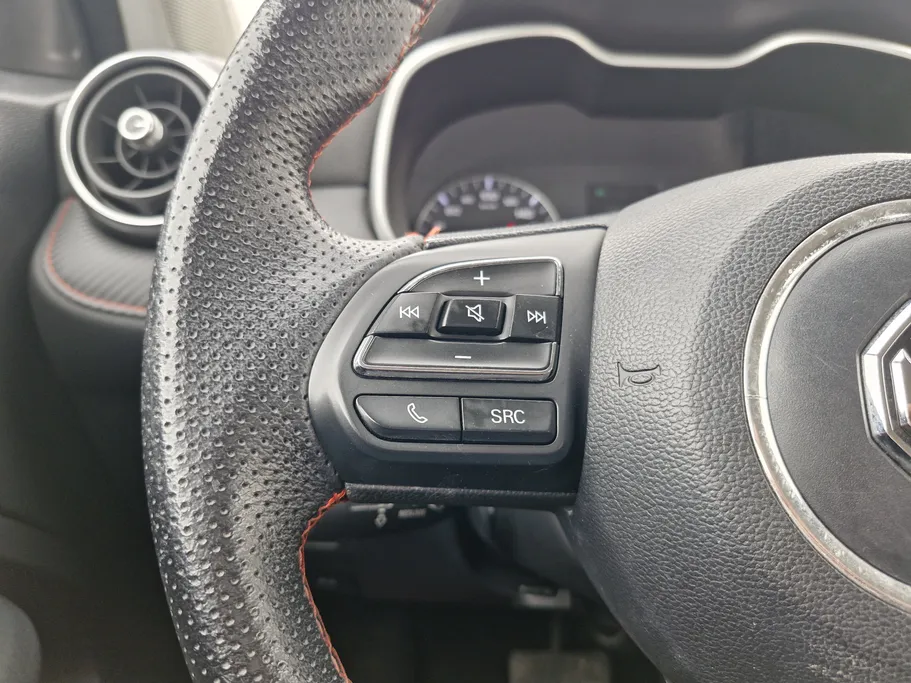 ام جي ZS STD 2023 