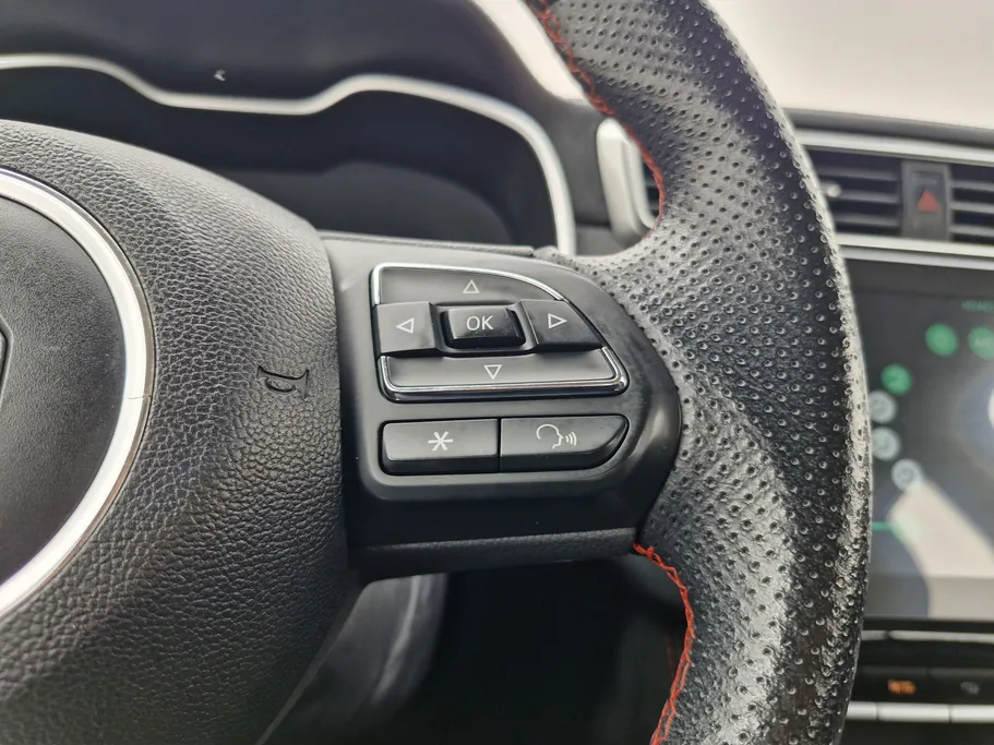 ام جي ZS STD 2023 