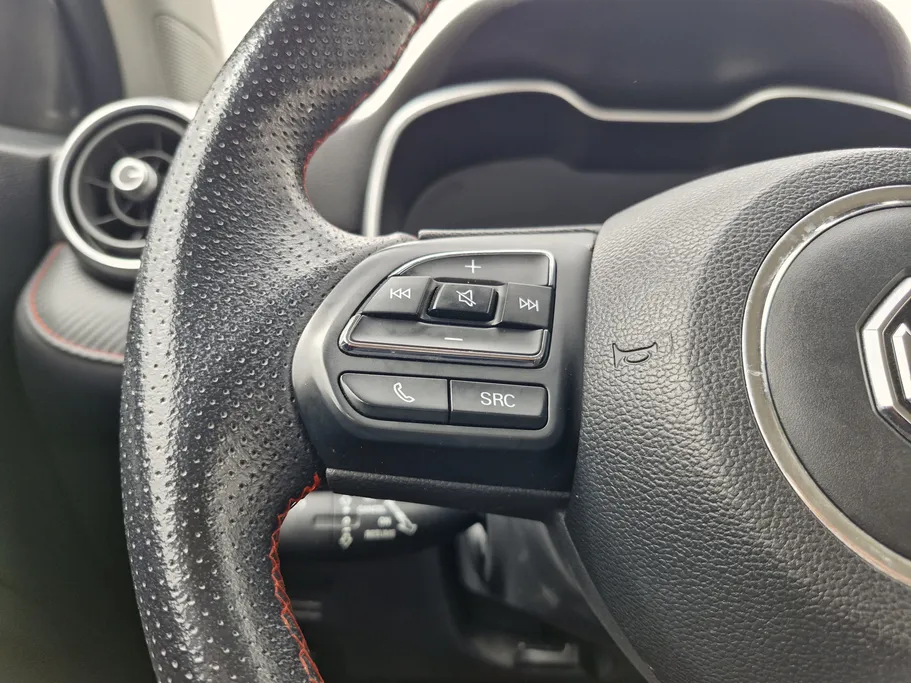 ام جي ZS STD 2023 