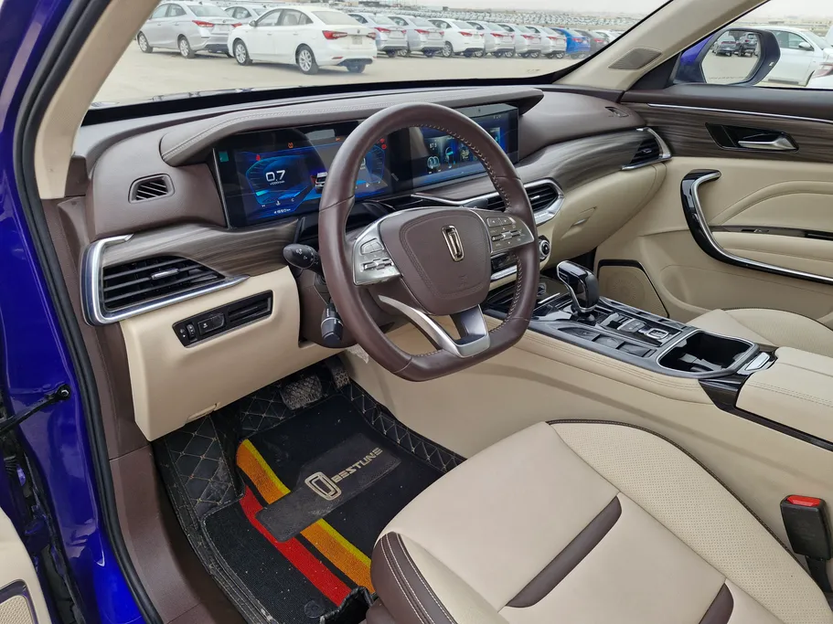 2023 FAW Bestune T77  