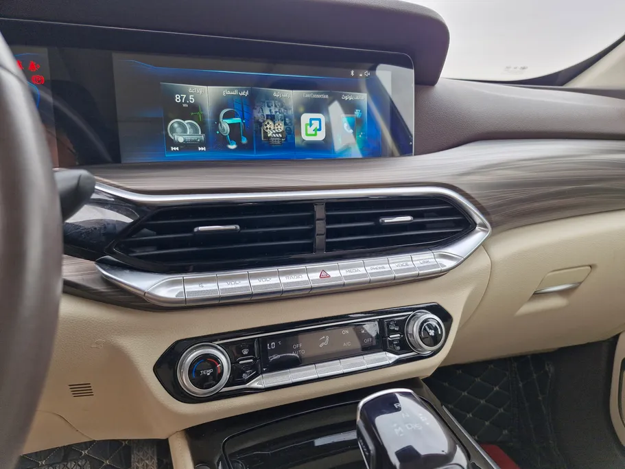 2023 FAW Bestune T77  