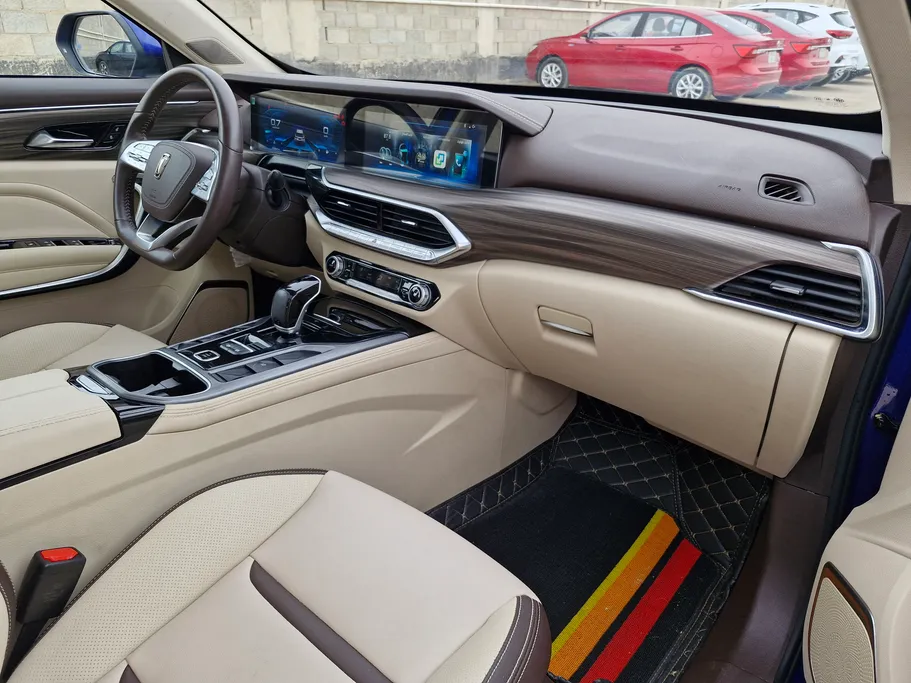 2023 FAW Bestune T77  