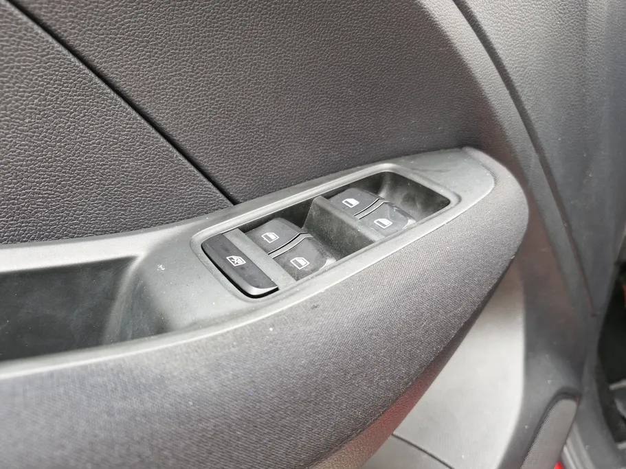 2023 ام جي ZS STD 