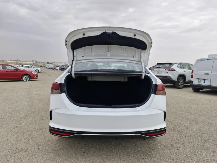 هيونداي اكسنت سمارت 2021 