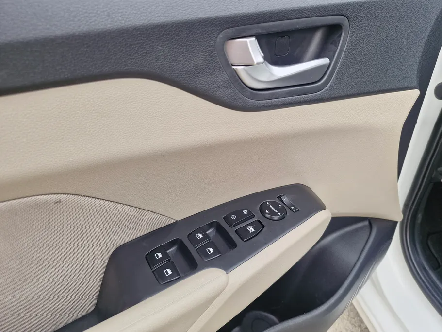 2021 Hyundai Accent Smart 