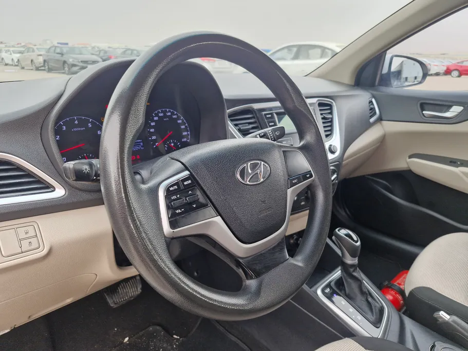 2021 Hyundai Accent Smart 