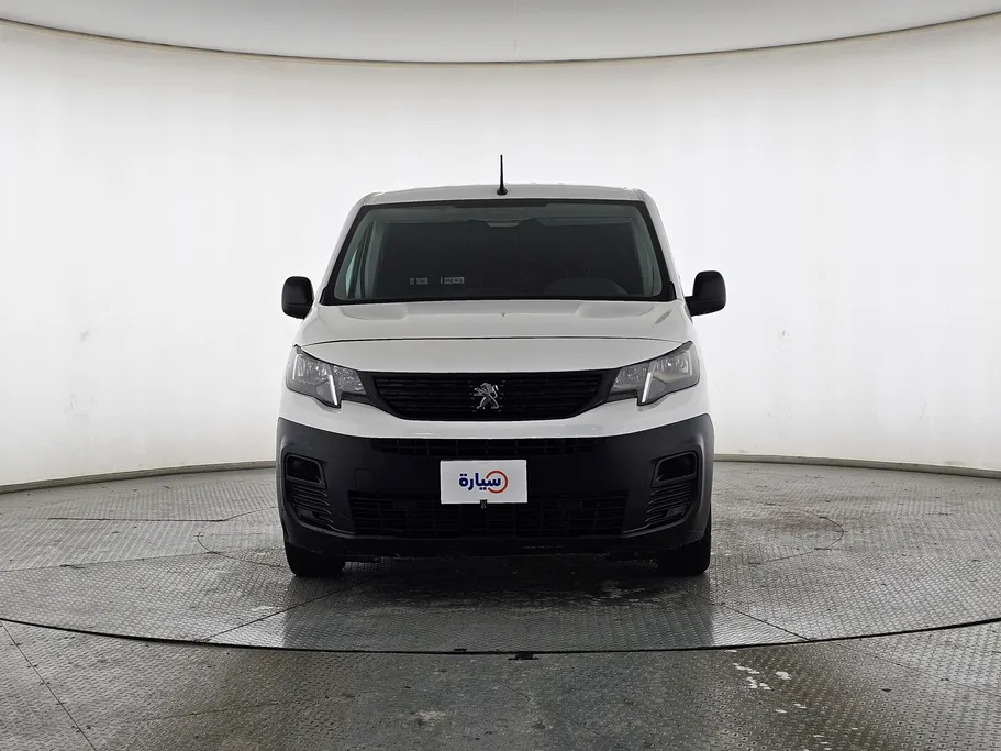 بيجو بارتنر Short van 2022 