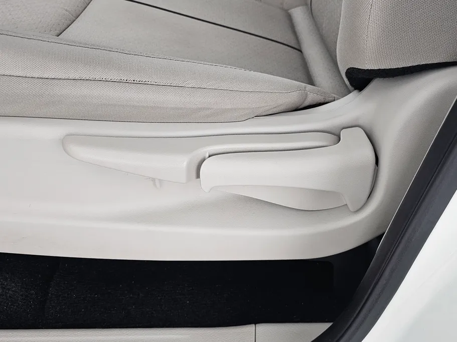 2023 Nissan Xterra SE 