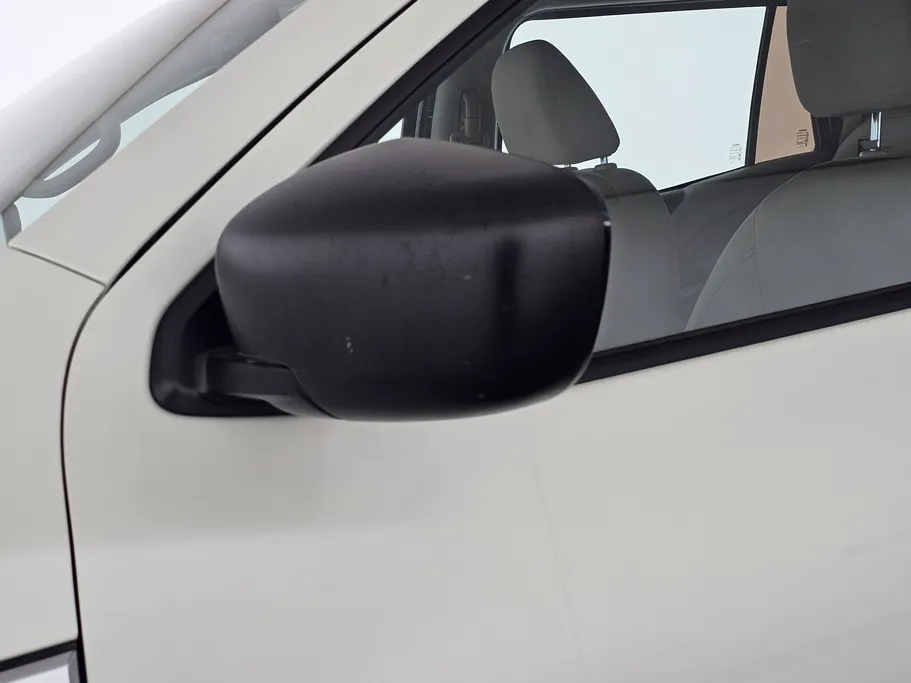 2023 Nissan Xterra SE 