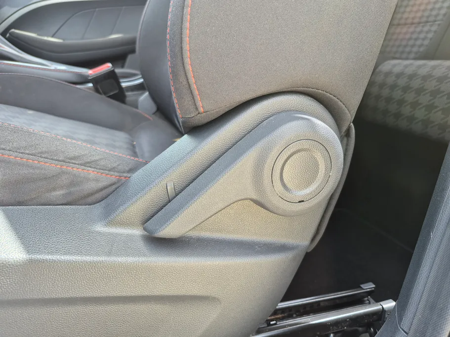 ام جي ZS STD 2023 