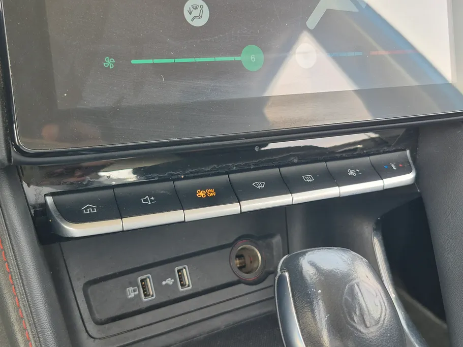 ام جي ZS STD 2023 