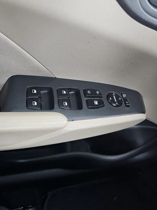 2023 هيونداي Accent سمارت 