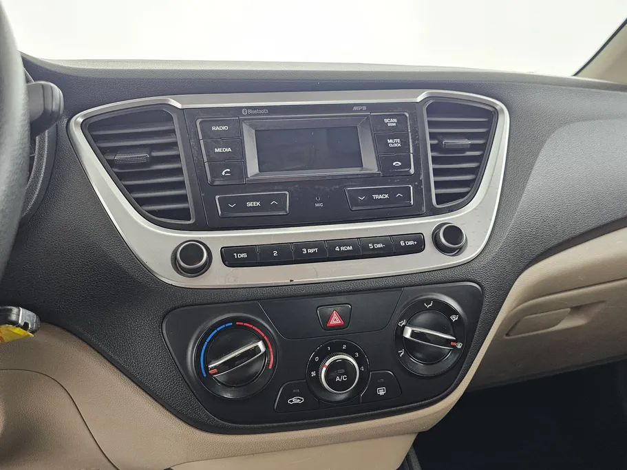 2023 هيونداي Accent سمارت 