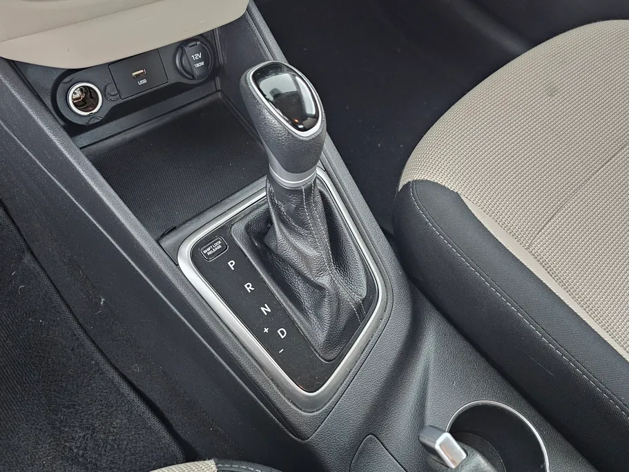 2023 هيونداي Accent سمارت 