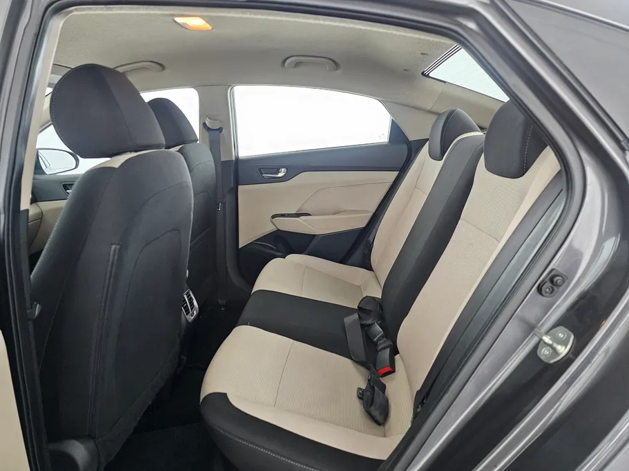 2023 هيونداي Accent سمارت 