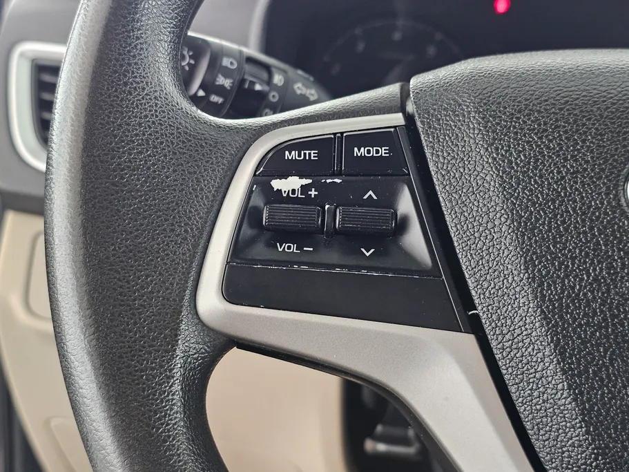 2023 هيونداي Accent سمارت 