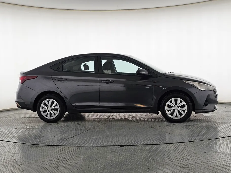 2023 هيونداي Accent سمارت 