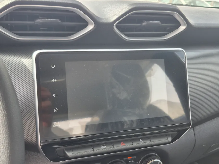 نيسان ماجنايت SV 2025 