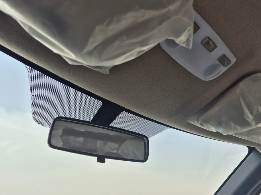 نيسان ماجنايت SV 2025 