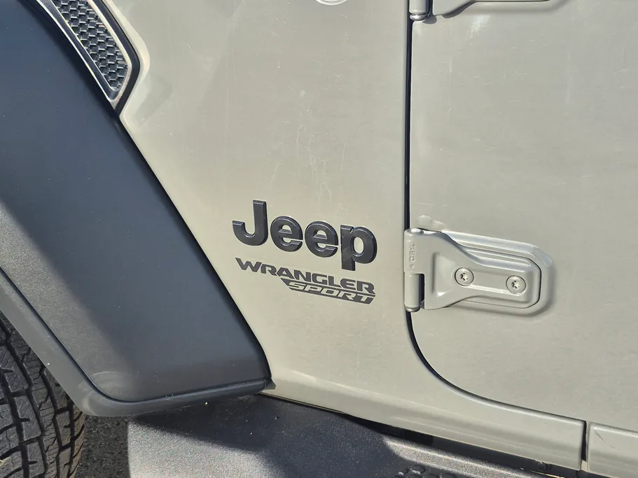 2021 Jeep Wrangler Sport 