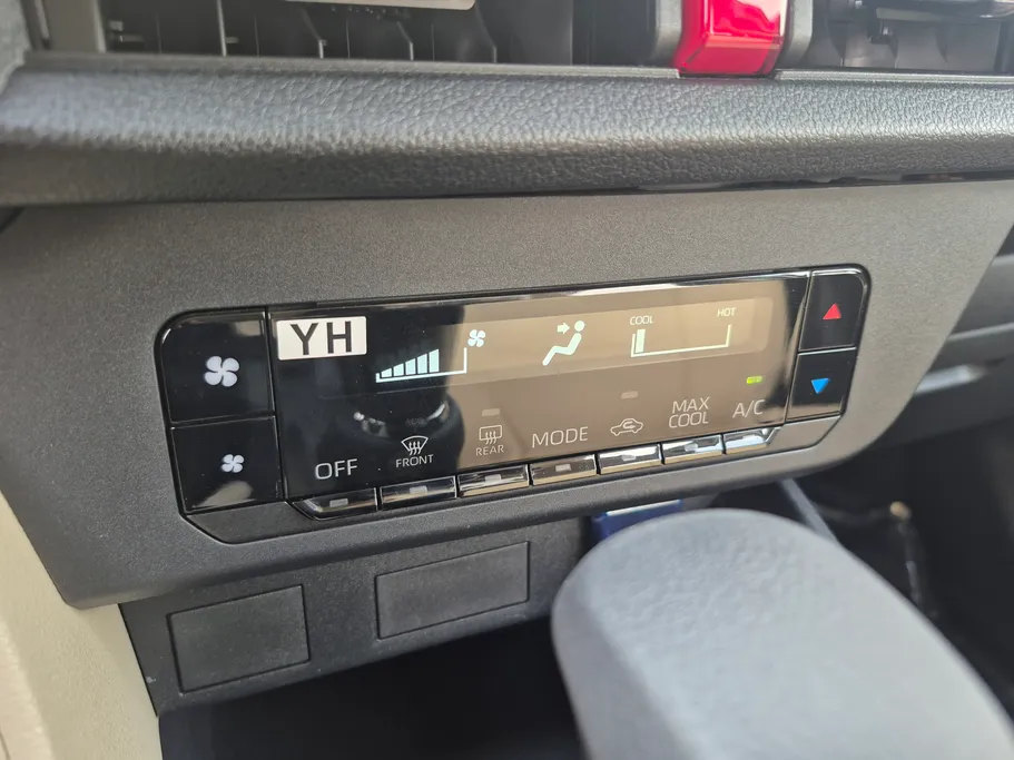 تويوتا يارس Y 2026 