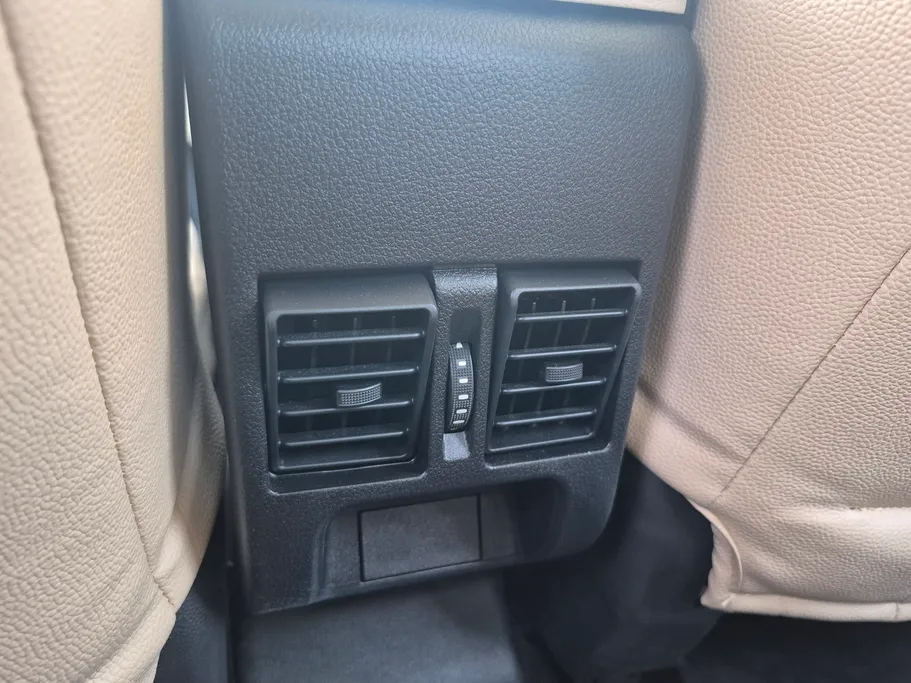 تويوتا يارس Y 2026 