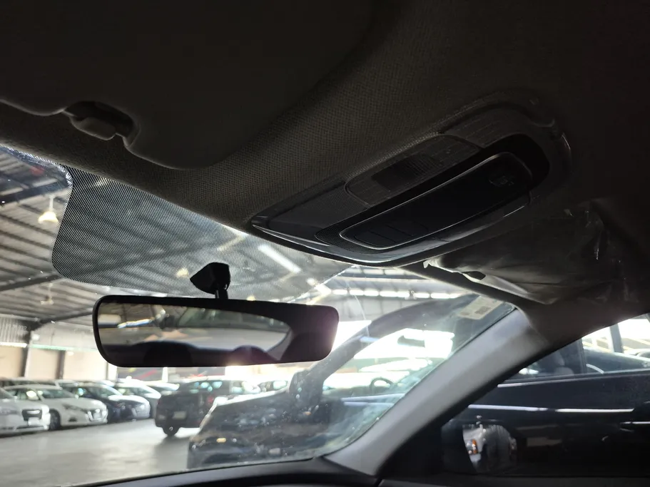 2023 Hyundai Elantra Smart 