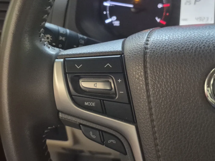 تويوتا برادو TXL 2022 