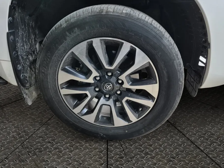 تويوتا برادو TXL 2022 