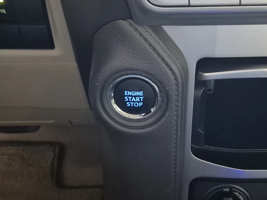 تويوتا برادو TXL 2022 