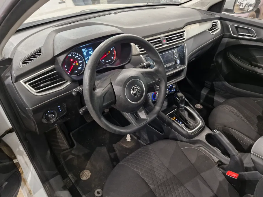 ام جي 5 STD 2023 