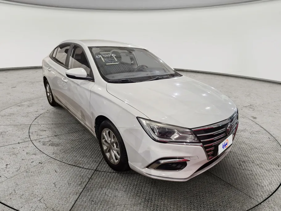 ام جي 5 STD 2023 