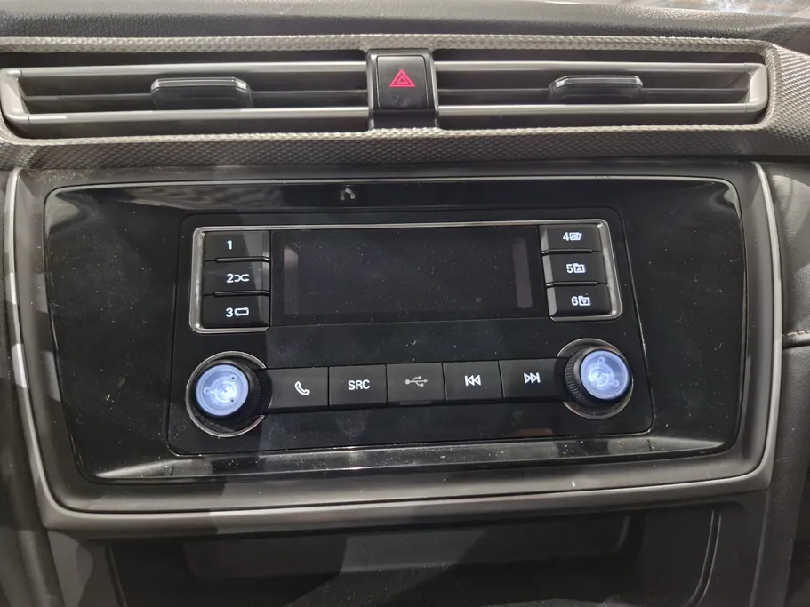 ام جي 5 STD 2023 