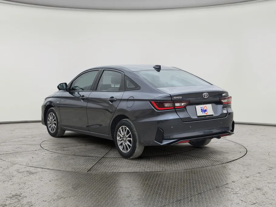 تويوتا يارس Y 2024 