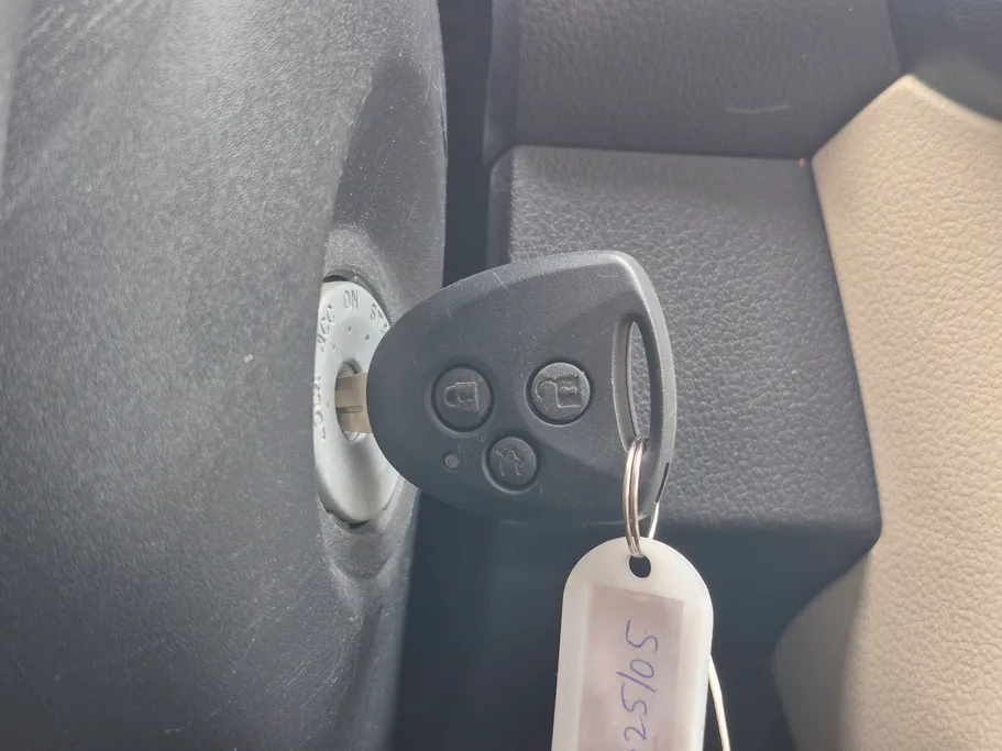 تويوتا يارس Y 2024 