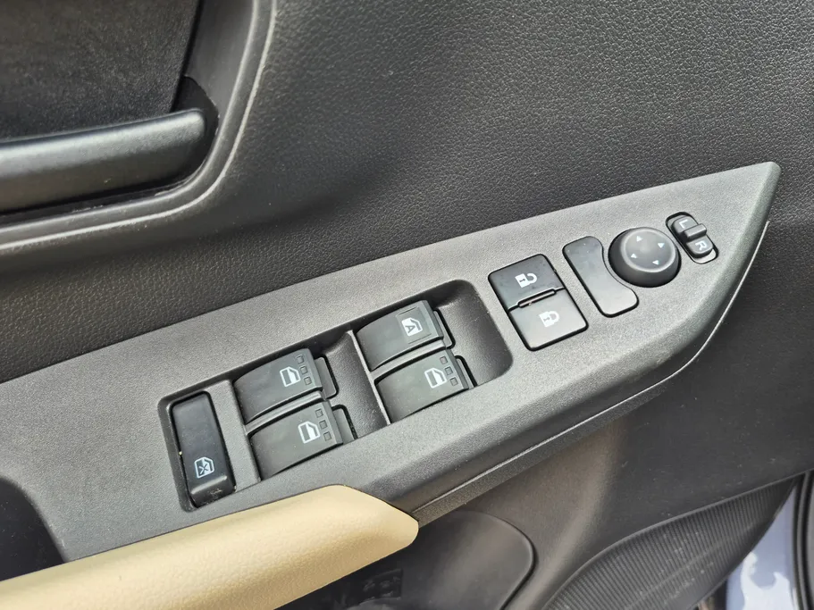 تويوتا يارس Y 2024 