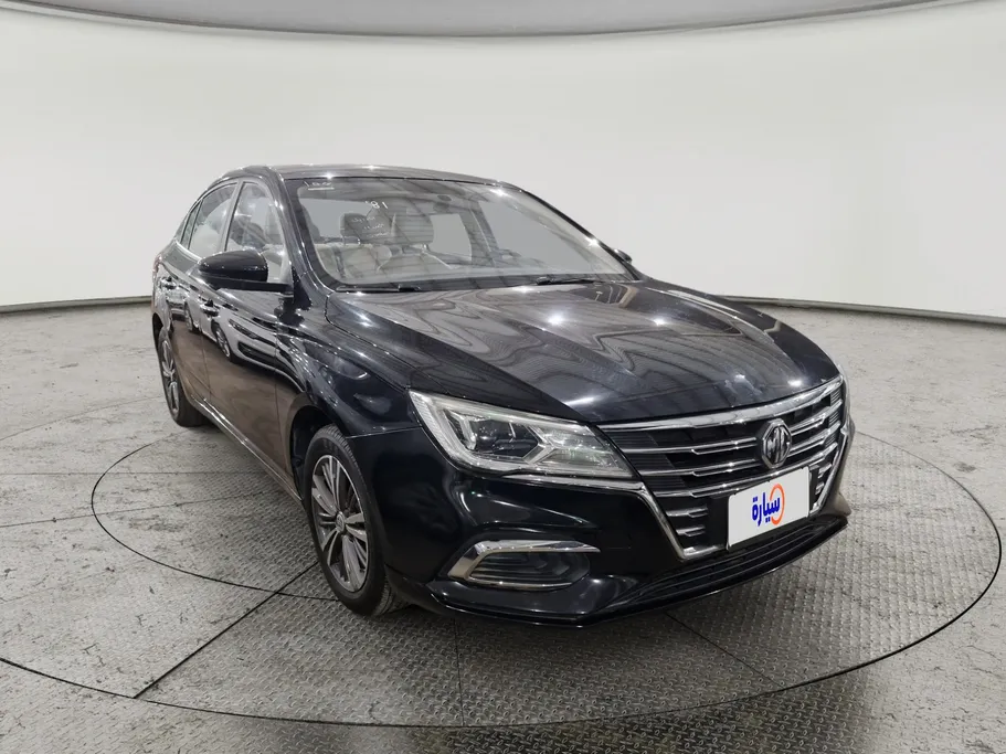 ام جي 5 LUX 2023 