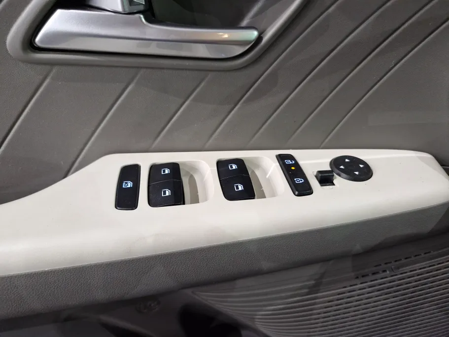 2024 Hyundai Accent Fleet 