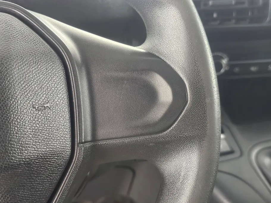 2022 Peugeot Partner Short van 